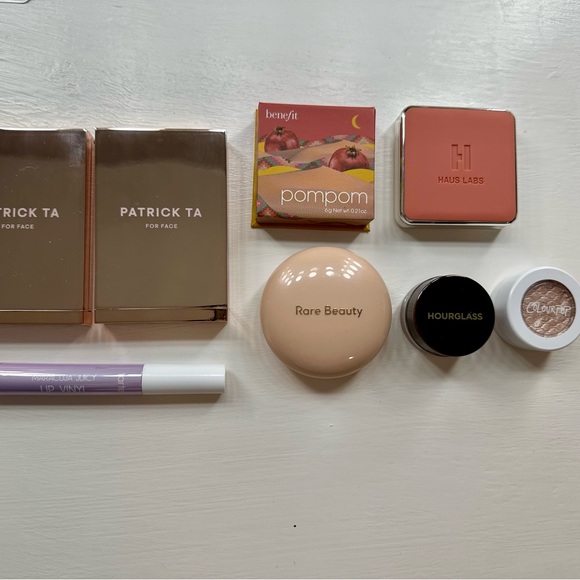 Makeup bundle - Picture 2 of 5